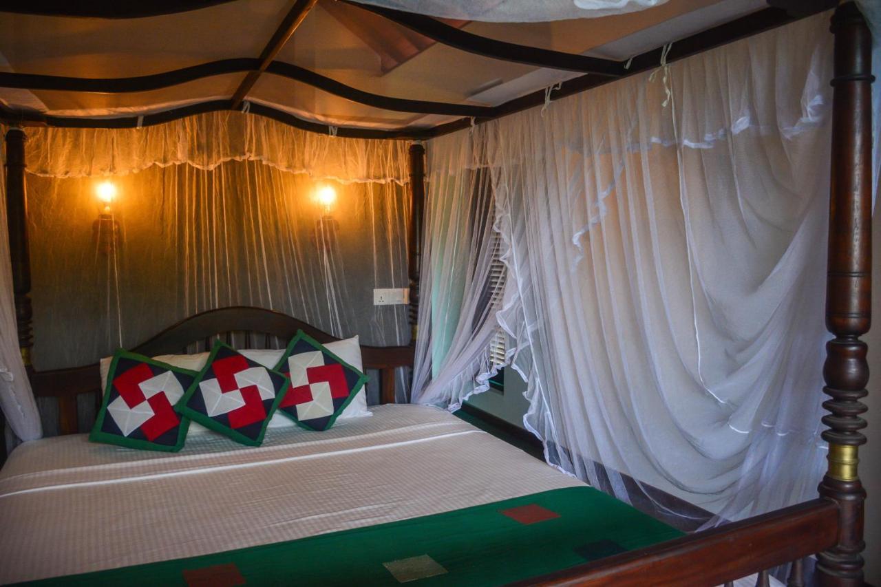 Goyambokka Guesthouse Tangalle Esterno foto