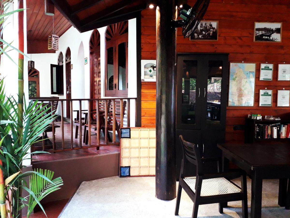 Goyambokka Guesthouse Tangalle Esterno foto