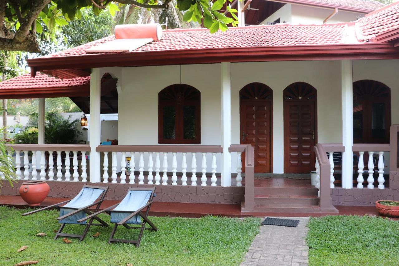 Goyambokka Guesthouse Tangalle Esterno foto